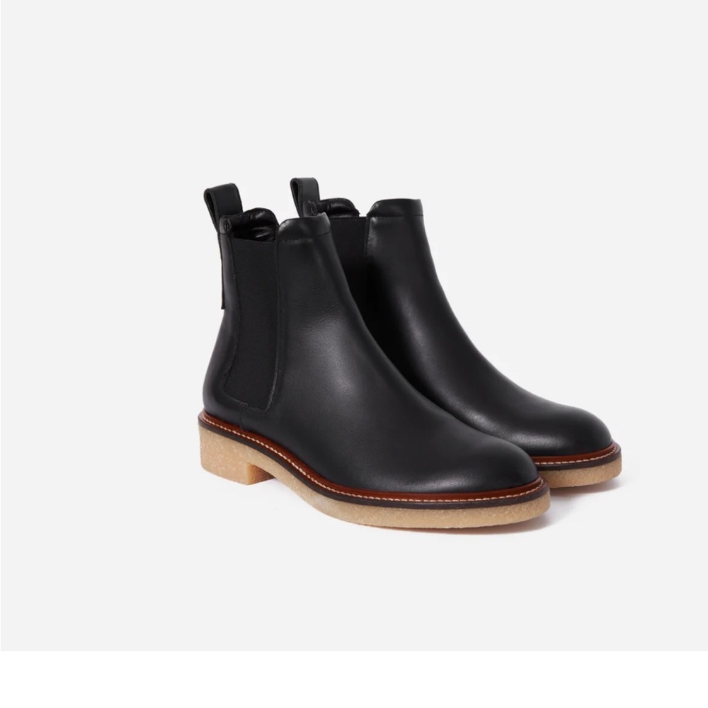 Everlane Italian Leather Chelsea Boots / 7.5 / Black